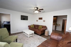 1212 3rd Street - Photo 3
