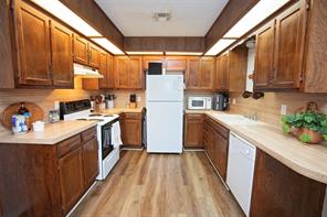 1212 3rd Street - Photo 4