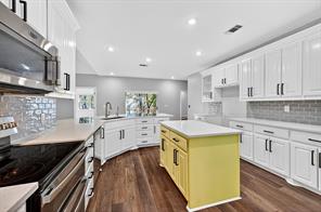 380 Crescent Drive - Photo 12