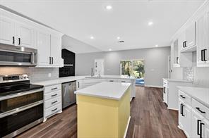 380 Crescent Drive - Photo 15