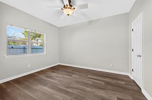 380 Crescent Drive - Photo 32