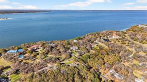 380 Crescent Drive - Photo 6