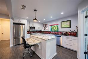 640 County Road 4910 - Photo 19
