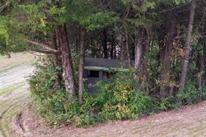 640 County Road 4910 - Photo 4