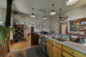 802 S Austin Street - Photo 13