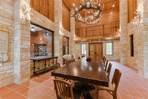 802 S Austin Street - Photo 20