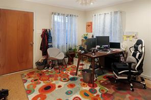 403 W Tarleton Street - Photo 12