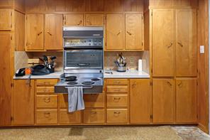 403 W Tarleton Street - Photo 8