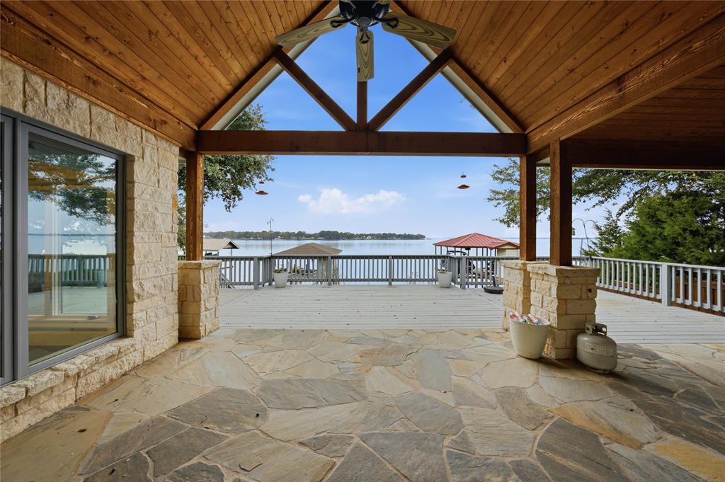 107 Ellen Lane - Photo 1