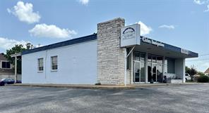 1901 Bedford Road - Photo 2
