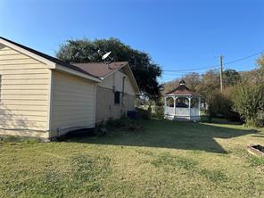 137 Oakview Circle - Photo 9
