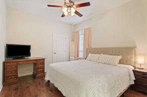 900 Queen Elizabeth Drive - Photo 16