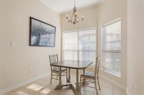 900 Queen Elizabeth Drive - Photo 7