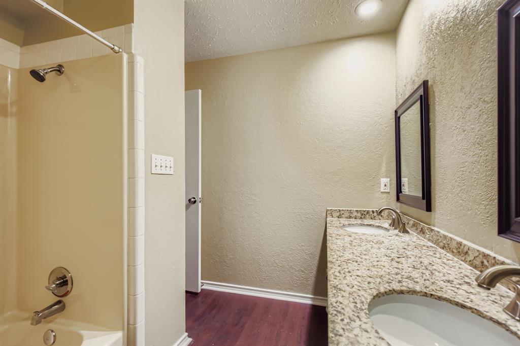 3323 Augusta Boulevard - Photo 17
