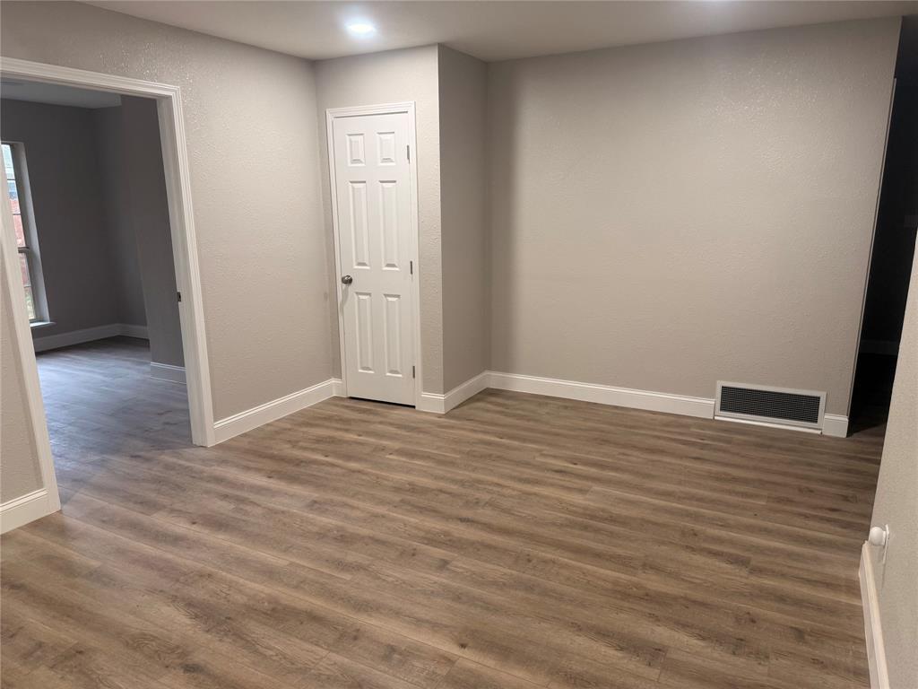 112 Myrtle Dr - Photo 3