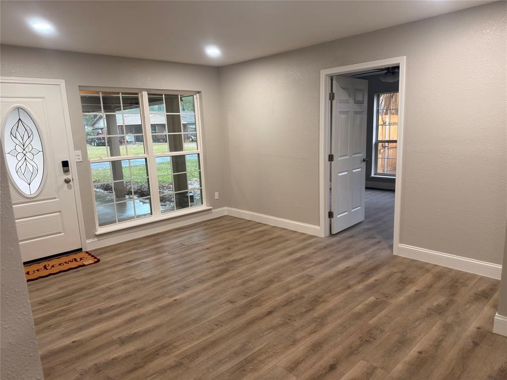 112 Myrtle Dr - Photo 4