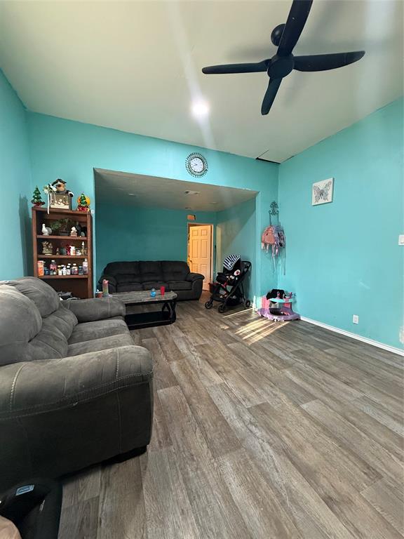 411 W Hester Street - Photo 4