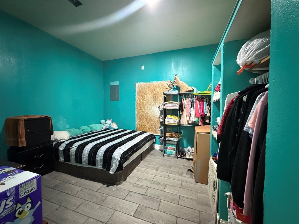411 W Hester Street - Photo 9