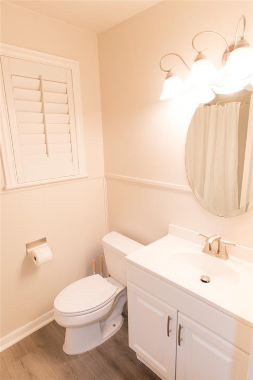 2129 Province - Photo 30