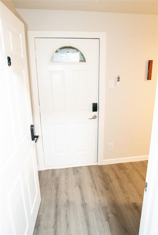 2129 Province - Photo 32