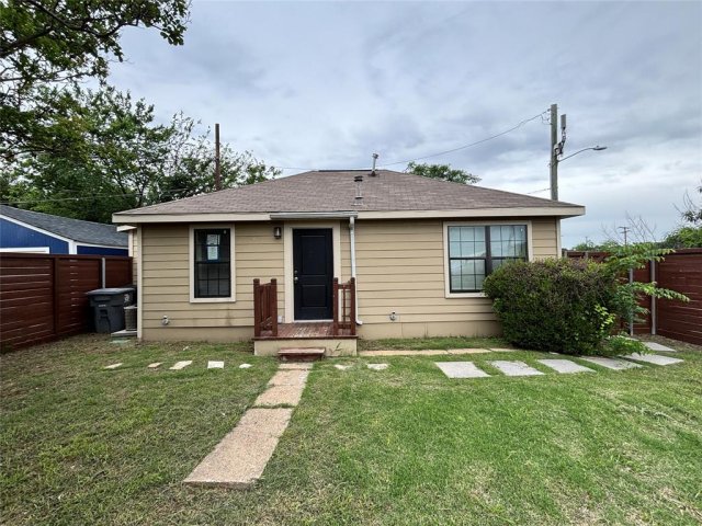 1115 S Glasgow Drive