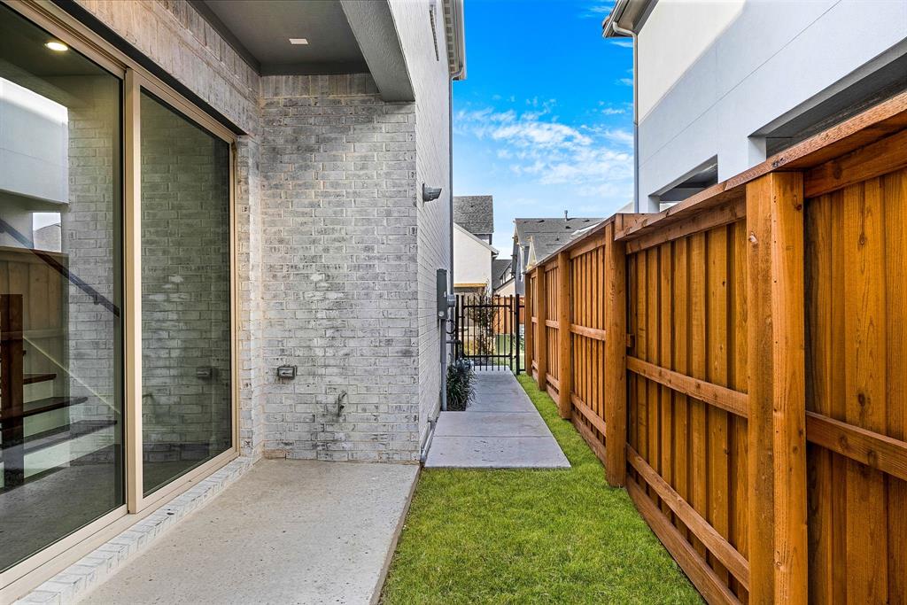 13630 Colony Mews - Photo 26