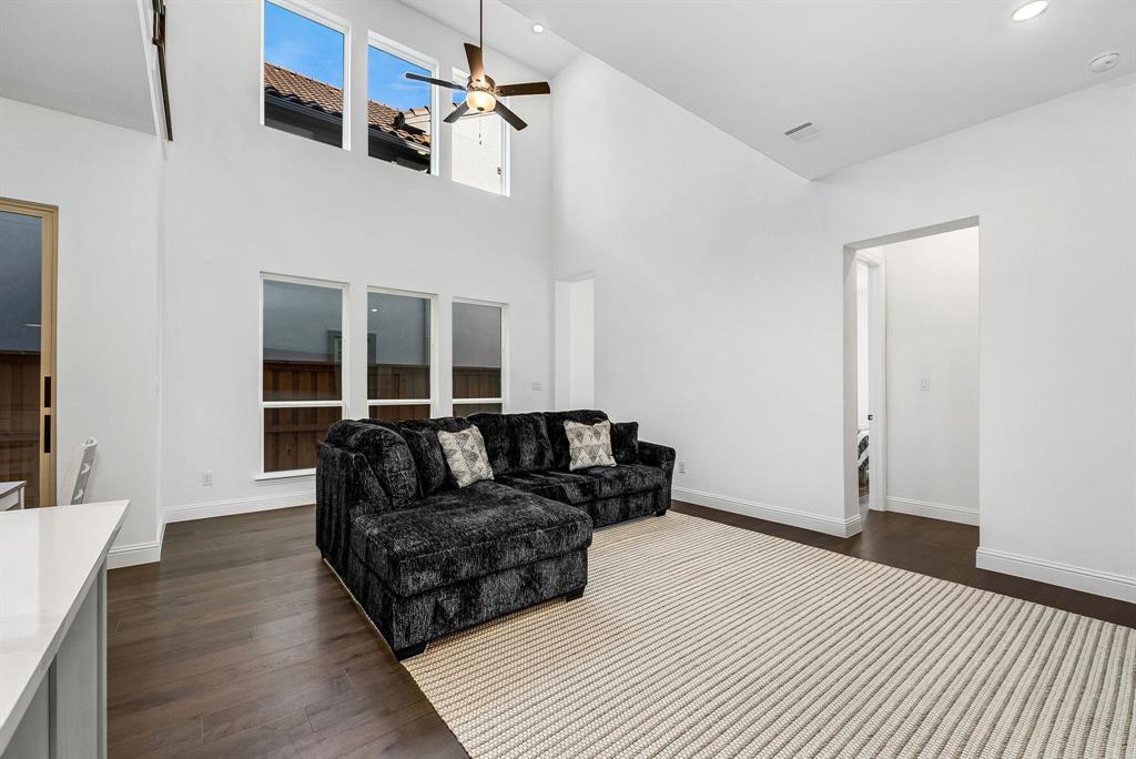 13630 Colony Mews - Photo 8