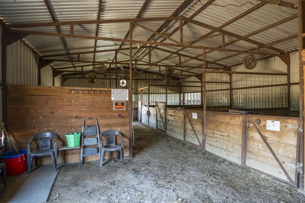 9144 Fm 2164 - Photo 21