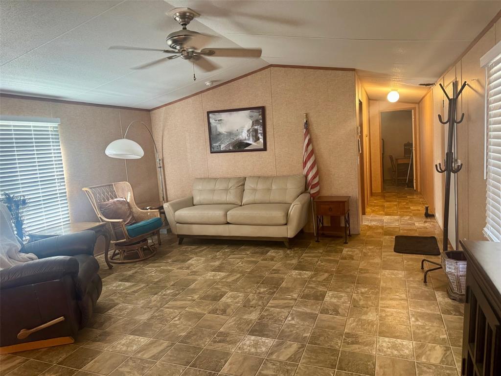 244 CR 2602 - Photo 11