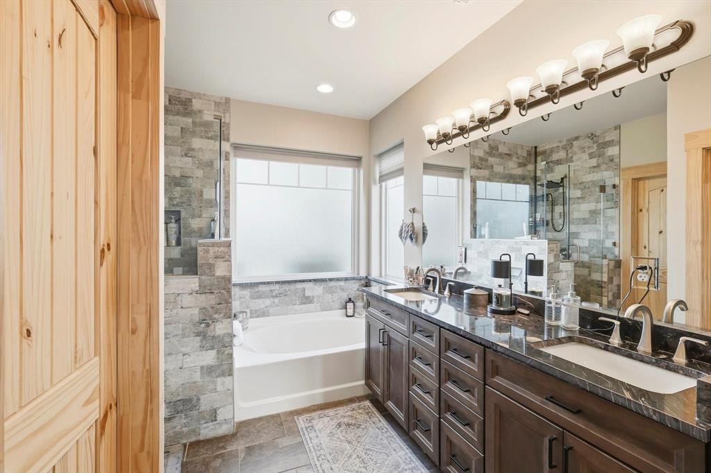 3300 Rigsby Lane - Photo 20
