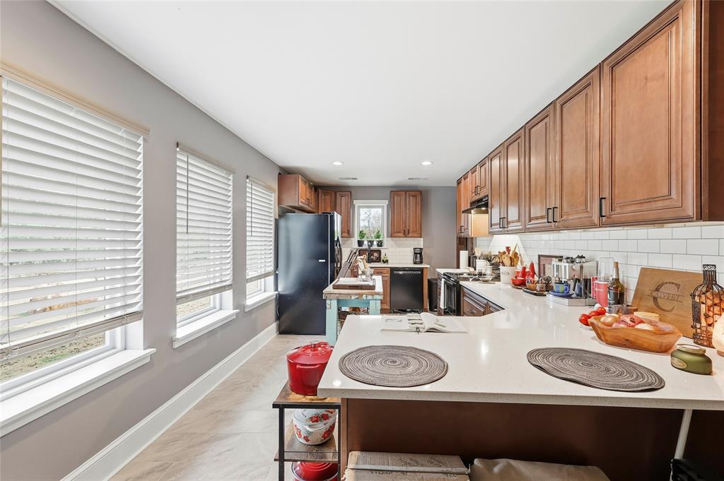 3300 Rigsby Lane - Photo 34