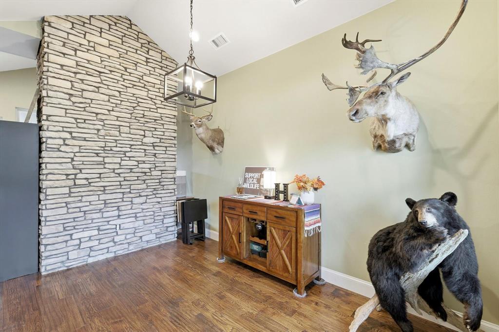 3300 Rigsby Lane - Photo 7
