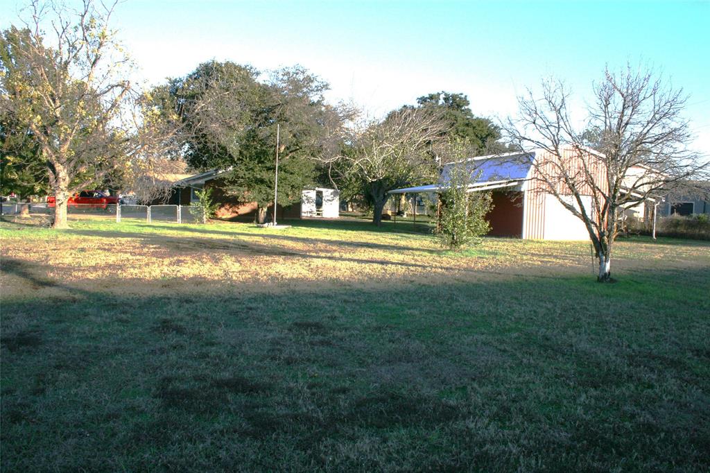 2510 SE 5 1/2 Street - Photo 21