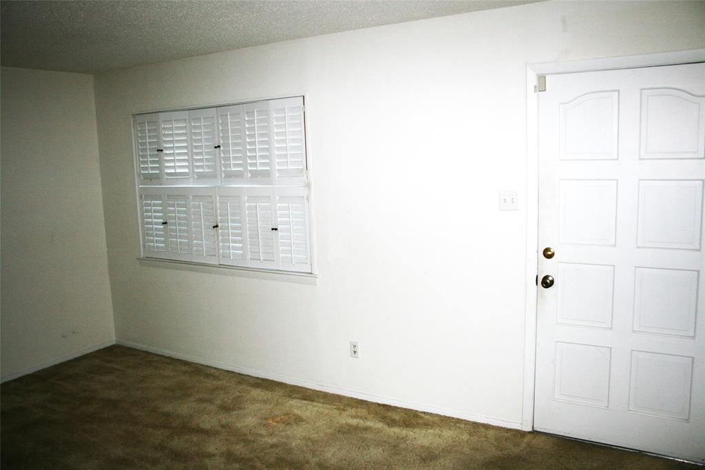2510 SE 5 1/2 Street - Photo 4