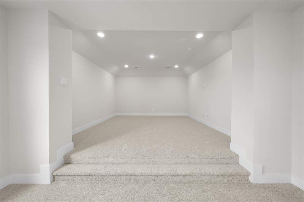 5401 Rowlan Row - Photo 25