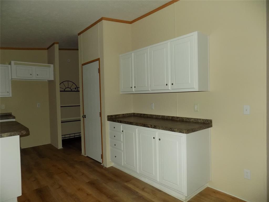 108 Jade Court - Photo 9