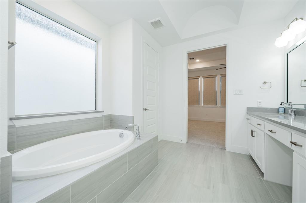 8106 Fallston Court - Photo 29
