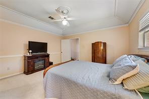 1719 Autumn Lane - Photo 18
