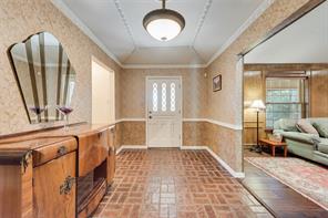 1719 Autumn Lane - Photo 5
