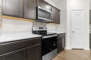 2928 Roper Street - Photo 6