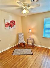 817 Laguna Drive - Photo 10