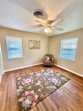 817 Laguna Drive - Photo 11