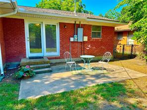 817 Laguna Drive - Photo 13