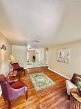817 Laguna Drive - Photo 4