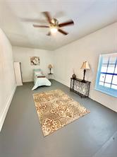 817 Laguna Drive - Photo 8