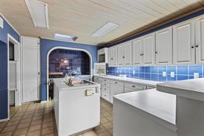 202 S Santa Fe Street - Photo 13