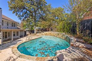 817 Sylvan Drive - Photo 3