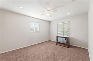 817 Sylvan Drive - Photo 32