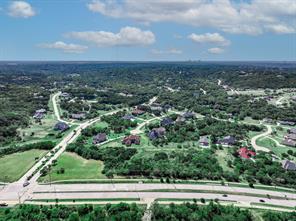1001 Lakeview Drive - Photo 4