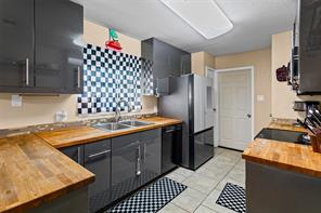 1429 W Torrey Street - Photo 11